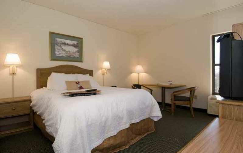 Hampton Inn Brevard Pisgah Forest Esterno foto